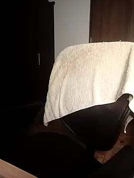 ZAHI WILLX online show from 10/18/25, 12:13