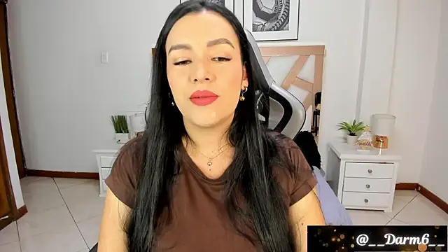 Snapshot of Lia_Simons chatting on 12/31/24, 03:12 Lia Simons online show from 12/31/24, 03:12