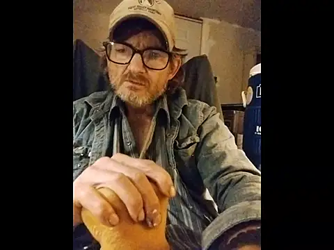 ROBERT0516 online show from 10/23/25, 10:52