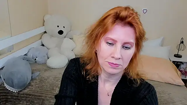Snapshot of FoxySophia chatting on 01/21/25, 05:09 FoxySophia online show from 01/21/25, 05:09