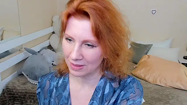 Snapshot of FoxySophia chatting on 01/24/25, 12:31 FoxySophia online show from 01/24/25, 12:31
