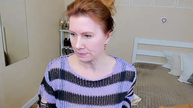 Snapshot of FoxySophia chatting on 03/02/25, 11:09 FoxySophia online show from 03/02/25, 11:09