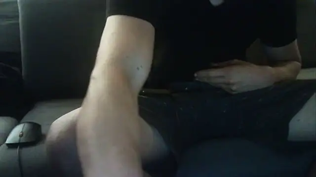 ShyGuyWannaTry online show from 09/11/25, 03:28