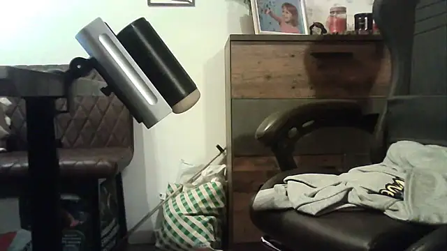 ShyGuyWannaTry online show from 10/11/25, 12:32