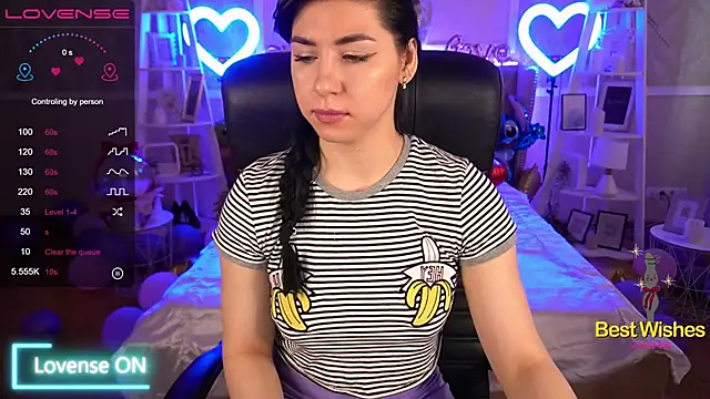 Snapshot of EmilyCandyy chatting on 02/11/25, 06:51 EmilyCandyy online show from 02/11/25, 06:51