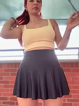 LINDA PATTY94 online show from 01/09/25, 07:50