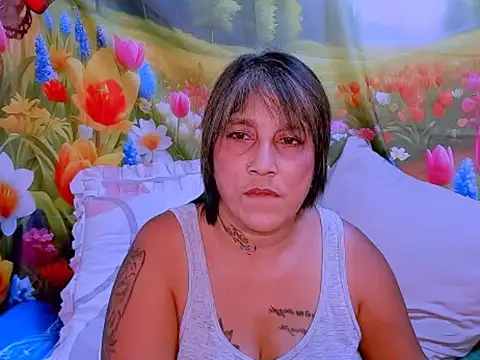 indianroxy online show from 11/15/25, 06:44