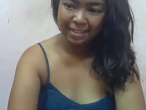 Snapshot of milkboobsgirl chatting on 01/13/25, 05:33 milkboobsgirl online show from 01/13/25, 05:33