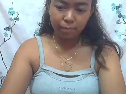 Snapshot of milkboobsgirl chatting on 02/28/25, 04:43 milkboobsgirl online show from 02/28/25, 04:43