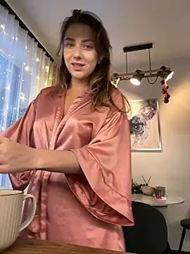 MariiD online show from 12/15/24, 11:23