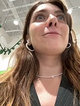 MariiD online show from 12/29/24, 11:40