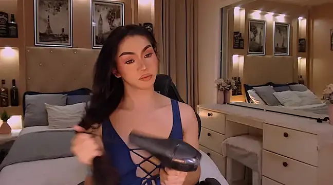 YOUR DREAMWIFE online show from 03/20/25, 04:53