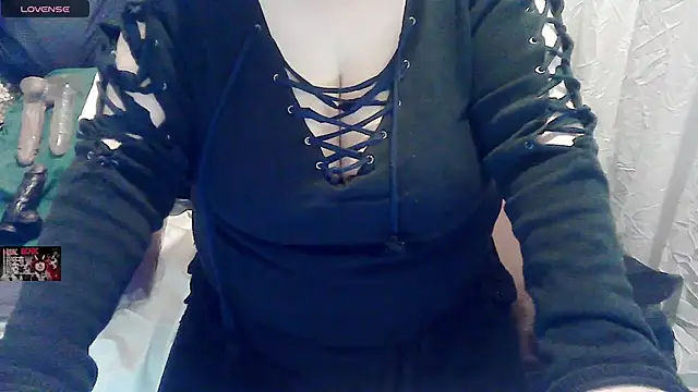 tatli bela online show from 02/13/25, 05:48