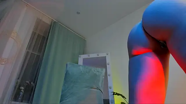 LilianKroft online show from 12/13/24, 11:45