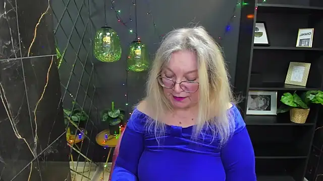 NataliMellow online show from 12/30/24, 07:42