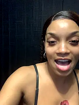 Rakiyahcharms online show from 10/30/25, 08:31