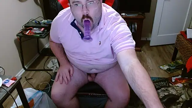 Snapshot of Cocksucker11223 chatting on 02/06/25, 10:53 Cocksucker11223 online show from 02/06/25, 10:53