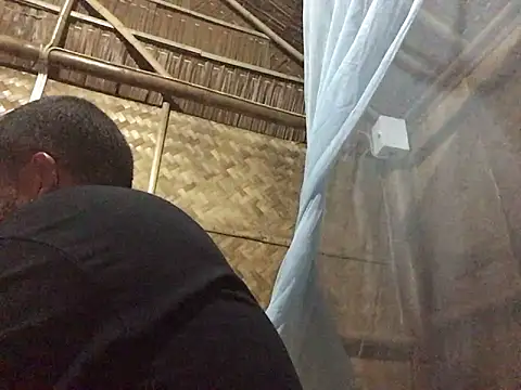 Snapshot of fuckerplayer1 chatting on 02/19/25, 08:52 fuckerplayer1 online show from 02/19/25, 08:52