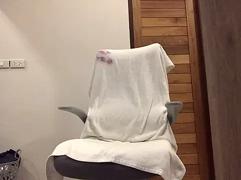 Snapshot of fuckerplayer1 chatting on 03/10/25, 12:18 fuckerplayer1 online show from 03/10/25, 12:18