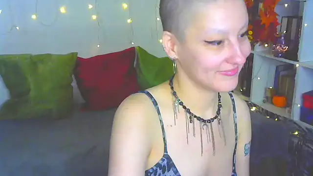 MartaBounty online show from 10/17/25, 12:14