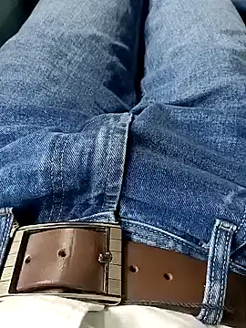 Babyucum4me online show from 12/23/24, 08:11