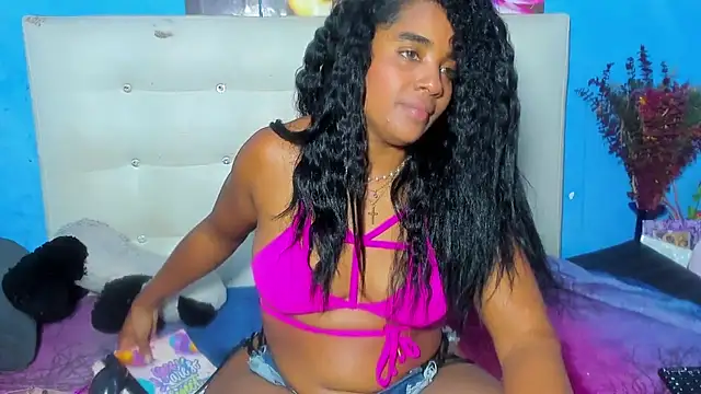 Snapshot of Selena_Brownx chatting on 03/04/25, 04:27 Selena Brownx online show from 03/04/25, 04:27