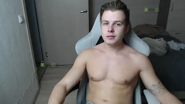 Snapshot of Sunny-Girl1 chatting on 02/09/25, 06:05 Sunny-Girl1 online show from 02/09/25, 06:05