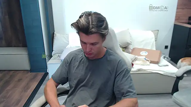 Snapshot of Sunny-Girl1 chatting on 10/02/25, 08:21 Sunny-Girl1 online show from 10/02/25, 08:21