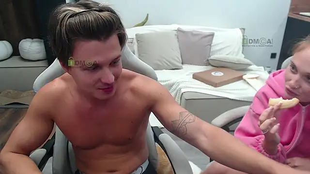 Snapshot of Sunny-Girl1 chatting on 10/05/25, 05:33 Sunny-Girl1 online show from 10/05/25, 05:33