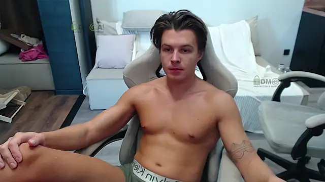 Snapshot of Sunny-Girl1 chatting on 10/12/25, 05:50 Sunny-Girl1 online show from 10/12/25, 05:50