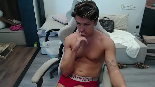 Snapshot of Sunny-Girl1 chatting on 10/20/25, 12:16 Sunny-Girl1 online show from 10/20/25, 12:16