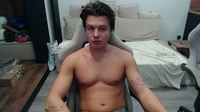 Snapshot of Sunny-Girl1 chatting on 11/07/25, 07:19 Sunny-Girl1 online show from 11/07/25, 07:19