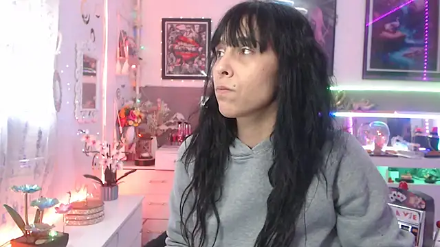 misscectito13 online show from 02/26/25, 12:25
