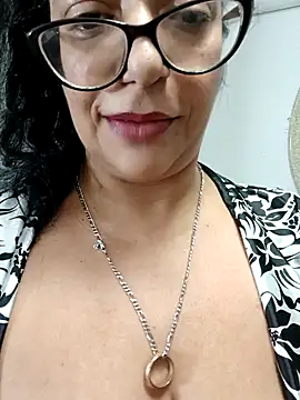 Snapshot of PichyPrettyPussy chatting on 12/11/24, 02:44 PichyPrettyPussy online show from 12/11/24, 02:44