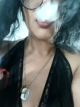 Snapshot of PichyPrettyPussy chatting on 02/03/25, 04:04 PichyPrettyPussy online show from 02/03/25, 04:04