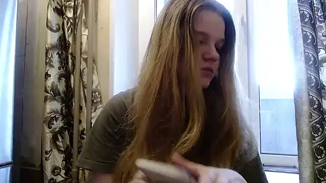 -MimmiLissa- online show from 10/16/25, 12:28