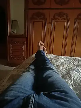 Bobby967 online show from 12/02/25, 09:47