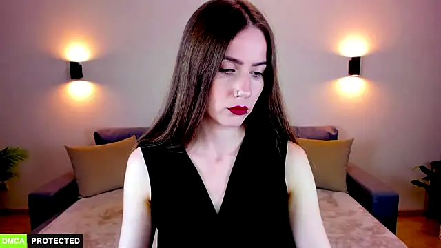 Snapshot of TheWoman__ chatting on 10/10/25, 06:40 TheWoman online show from 10/10/25, 06:40