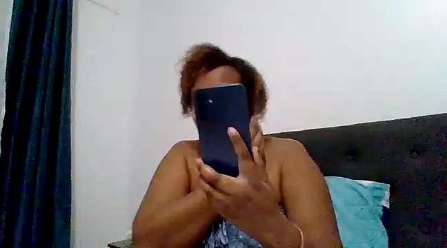 Nathyjess195 online show from 12/10/24, 02:17