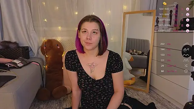 Snapshot of Mira_Falls chatting on 12/10/24, 10:17 Mira Falls online show from 12/10/24, 10:17