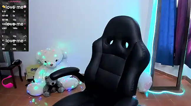 angelaagomez online show from 01/27/25, 05:48