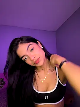 Snapshot of Sammy_pink chatting on 11/26/25, 03:29 Sammy pink online show from 11/26/25, 03:29