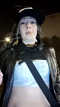 Snapshot of Babii_Nova chatting on 12/19/24, 06:56 Babii Nova online show from 12/19/24, 06:56