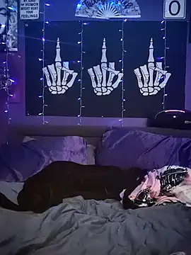 Snapshot of Babii_Nova chatting on 12/28/24, 04:19 Babii Nova online show from 12/28/24, 04:19