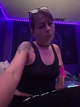 Snapshot of Babii_Nova chatting on 10/11/25, 01:38 Babii Nova online show from 10/11/25, 01:38