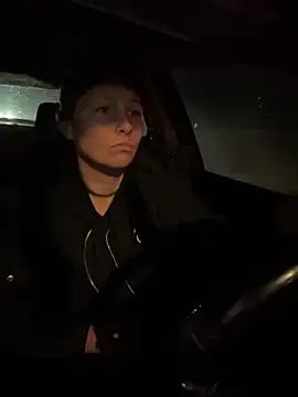 Snapshot of Babii_Nova chatting on 11/04/25, 04:00 Babii Nova online show from 11/04/25, 04:00