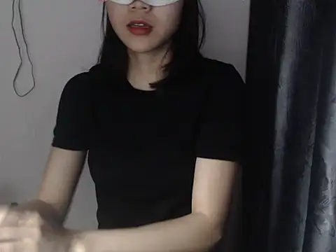 Snapshot of Bigg_Pussyy_Catt chatting on 03/13/25, 07:53 Bigg Pussyy Catt online show from 03/13/25, 07:53