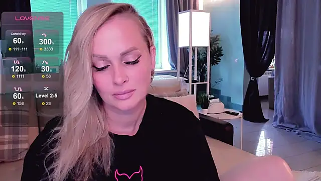 Snapshot of Libby_Nora chatting on 09/08/25, 02:27 Libby Nora online show from 09/08/25, 02:27