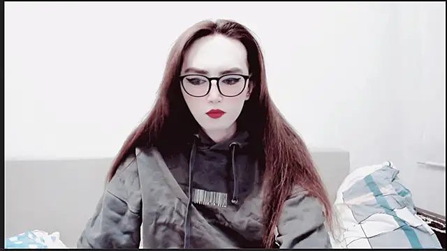 Snapshot of MinniMaksy chatting on 03/09/25, 12:31 MinniMaksy online show from 03/09/25, 12:31