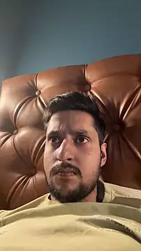 dhruv9413 online show from 11/25/25, 05:24